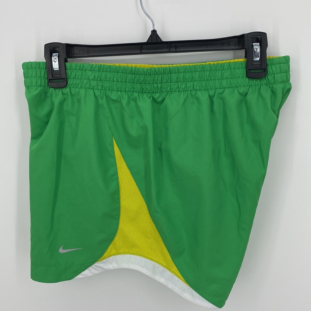 Nike Running Workout Shorts Women’s Size Medium